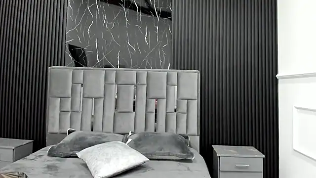 LolaAngellx online show from 11-08-25, 07:45