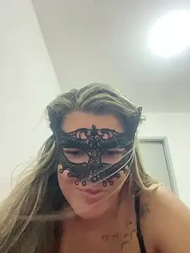 Snapshot of Casadadelicia26 chatting on 02-16-26, 05:03 Casadadelicia26 online show from 02-16-26, 05:03