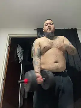 El Titan1998 online show from 12-22-24, 02:28