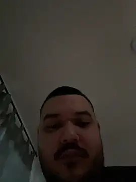 El Titan1998 online show from 03-14-25, 01:35