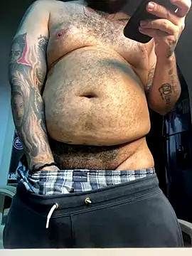 El Titan1998 online show from 12-19-25, 10:06