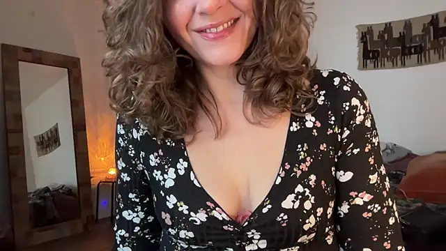 leahsparkles online show from 11-09-25, 01:31