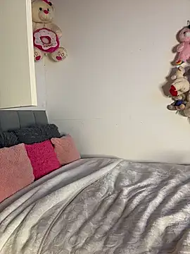 Snapshot of Charlotemonroe chatting on 11-07-25, 02:22 Charlotemonroe online show from 11-07-25, 02:22