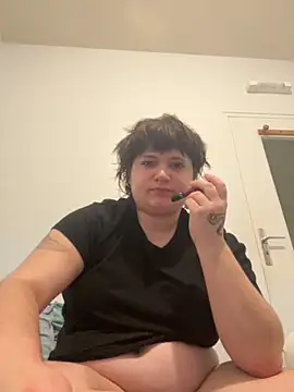  dwhorekin  online show from 11-22-25, 05:23