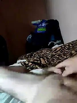 Snapshot of LEPRIKON2011 chatting on 12-21-24, 11:02 LEPRIKON2011 online show from 12-21-24, 11:02