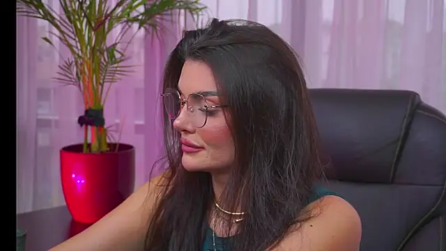 myakalifa online show from 10-02-25, 02:24