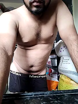 hot punekar online show from 10-15-25, 03:28