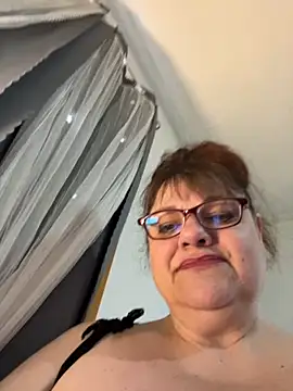 Luciouslouise72xh online show from 03-09-26, 11:20