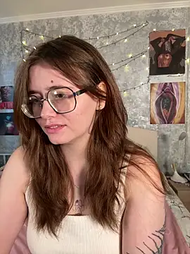 Sabrina shells online show from 11-14-25, 10:58