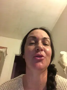 Snapshot of BELLAMORGANE1 chatting on 11-04-25, 08:52 BELLAMORGANE1 online show from 11-04-25, 08:52