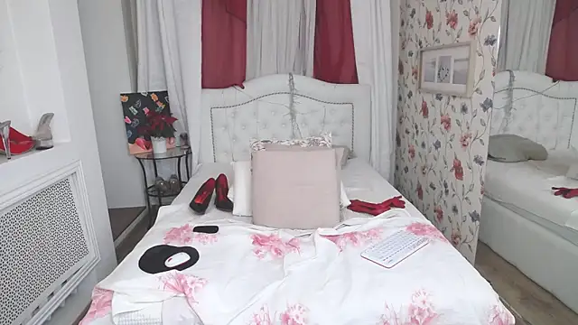 SilviaHart online show from 12-01-25, 09:03