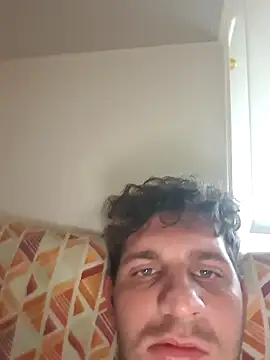 Snapshot of michemichemiche8 chatting on 10-11-25, 09:41 michemichemiche8 online show from 10-11-25, 09:41