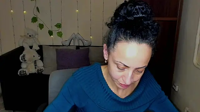 Arianasweety23 online show from 12-24-24, 03:58