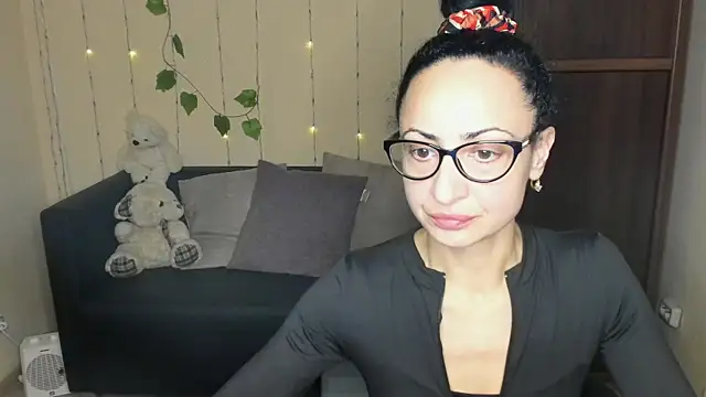 Arianasweety23 online show from 01-07-25, 12:31