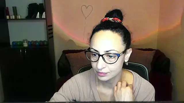 Arianasweety23 online show from 01-11-25, 12:29