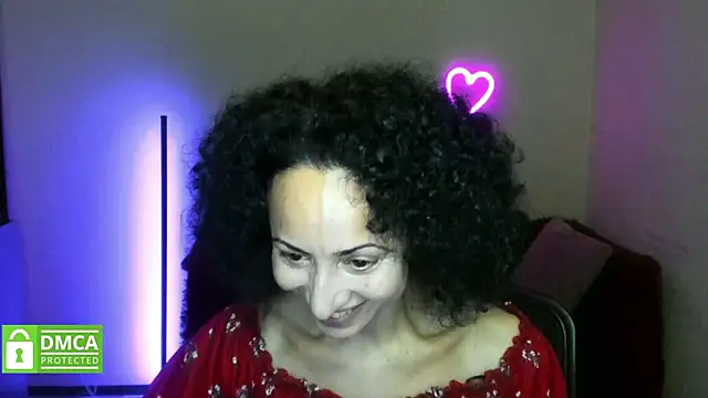 Arianasweety23 online show from 11-08-25, 12:27