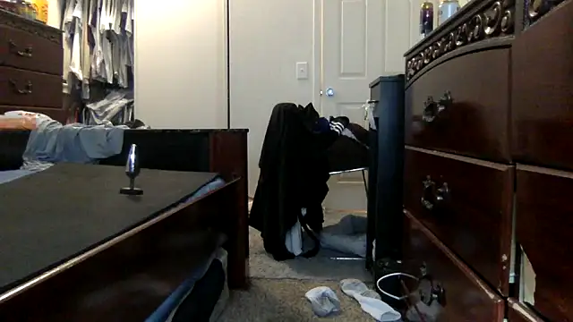 Snapshot of bubblebut420 chatting on 10-30-25, 09:26 bubblebut420 online show from 10-30-25, 09:26