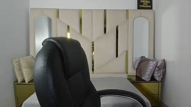 IsabellRodriguez18 online show from 01-12-26, 03:34