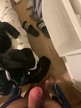 Snapshot of rominoucoquin chatting on 01-02-25, 09:39 rominoucoquin online show from 01-02-25, 09:39