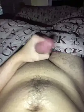 Snapshot of bigtb310 chatting on 12-23-24, 01:56 bigtb310 online show from 12-23-24, 01:56