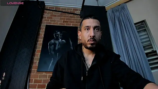 Snapshot of AntonAndSofii chatting on 01-31-25, 05:30 AntonAndSofii online show from 01-31-25, 05:30