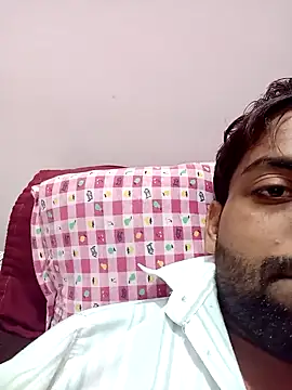 playboyz77 online show from 01-07-25, 06:38