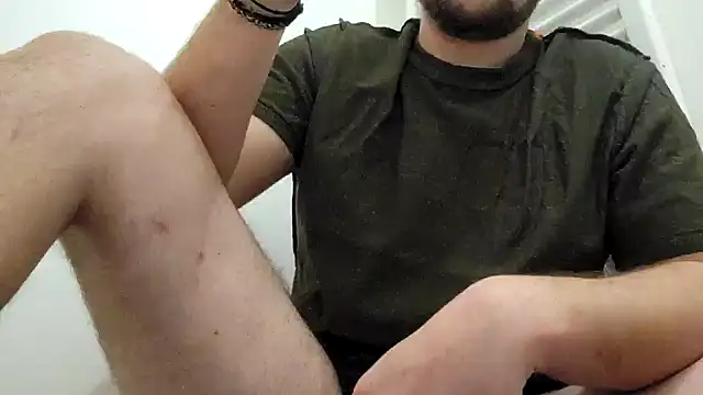 Maxoux02 online show from 01-11-25, 04:36
