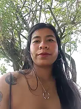 Pamelamilkk 1007 online show from 01-11-25, 07:38