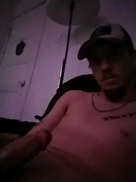 Snapshot of charmingHWC chatting on 03-10-25, 05:33 charmingHWC online show from 03-10-25, 05:33