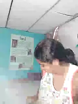 Snapshot of cleo_lincy13 chatting on 12-29-24, 06:03 cleo lincy13 online show from 12-29-24, 06:03