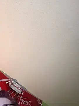 TheOneNOnlyHalfPint online show from 12-16-25, 04:12