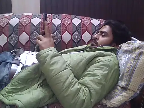 indihotguy online show from 12-14-25, 11:04