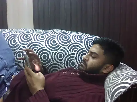 indihotguy online show from 02-12-26, 09:37