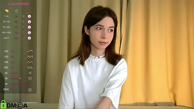 Snapshot of LittleOriana chatting on 02-23-25, 09:16 LittleOriana online show from 02-23-25, 09:16