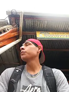 Snapshot of elmazitogrande chatting on 12-28-24, 12:13 elmazitogrande online show from 12-28-24, 12:13