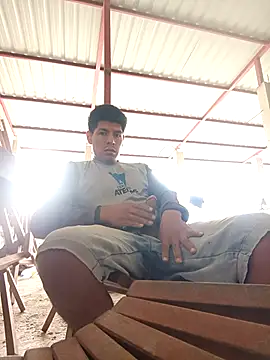 Snapshot of elmazitogrande chatting on 10-09-25, 05:44 elmazitogrande online show from 10-09-25, 05:44