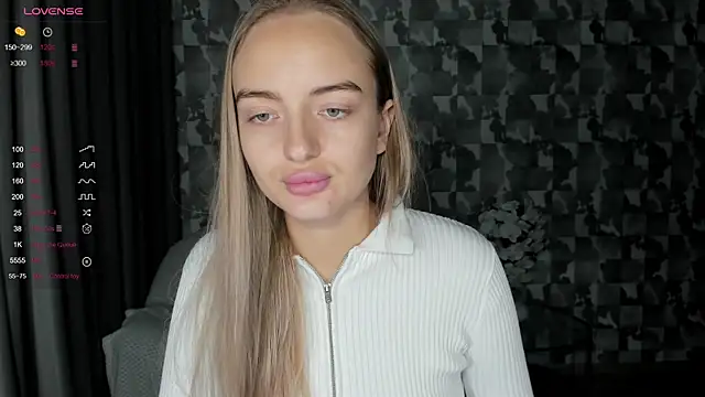 A delina online show from 11-28-25, 02:42