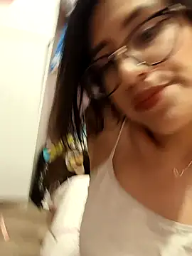 gabrielaycarlos online show from 12-29-24, 01:24