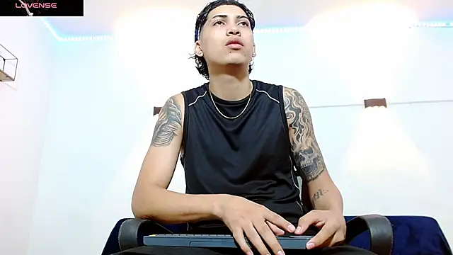 Br4ndxpimm online show from 11-05-25, 03:56