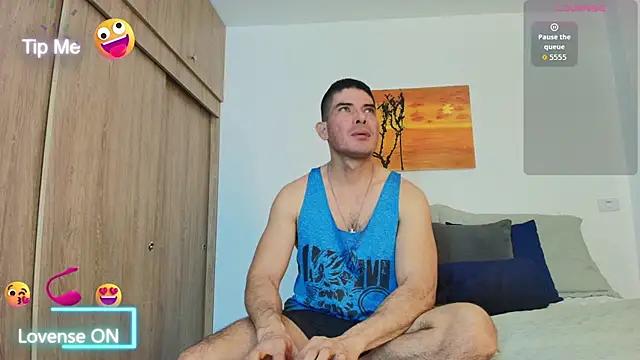 Snapshot of Andrewstelle_coleman chatting on 09-10-25, 04:12 Andrewstelle coleman online show from 09-10-25, 04:12