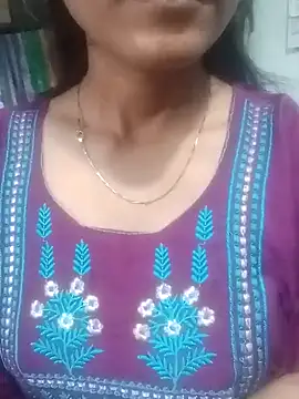 Snapshot of ananya_telugu chatting on 01-09-25, 05:13 ananya telugu online show from 01-09-25, 05:13