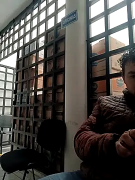 chinoxxx online show from 12-16-25, 02:33