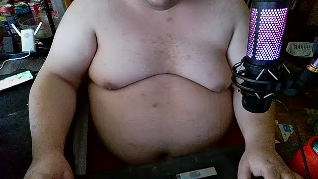 Snapshot of Hackensackneil chatting on 01-18-25, 06:53 Hackensackneil online show from 01-18-25, 06:53