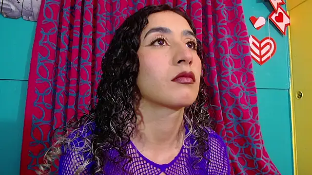 valerie mase online show from 11-17-25, 06:46