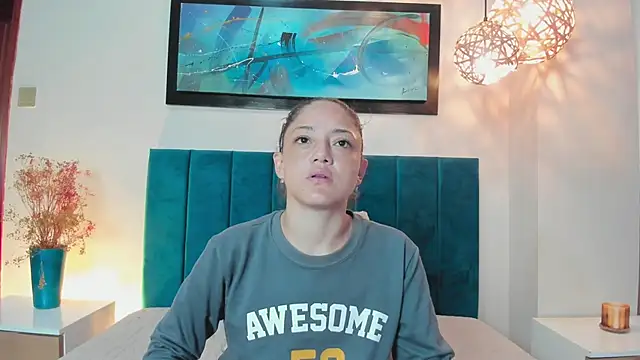 Snapshot of EloiseQuinn chatting on 11-07-25, 12:38 EloiseQuinn online show from 11-07-25, 12:38