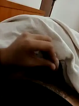 Snapshot of mauri200 chatting on 01-06-25, 08:50 mauri200 online show from 01-06-25, 08:50