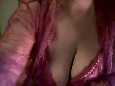 Betty2u online show from 02-16-25, 09:16
