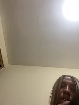 Celine trans01 online show from 01-18-25, 07:28