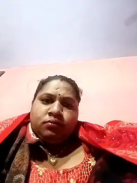 Snapshot of Aadhya_Bahri chatting on 01-10-25, 10:36 Aadhya Bahri online show from 01-10-25, 10:36