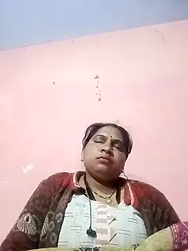 Snapshot of Aadhya_Bahri chatting on 01-11-25, 11:24 Aadhya Bahri online show from 01-11-25, 11:24